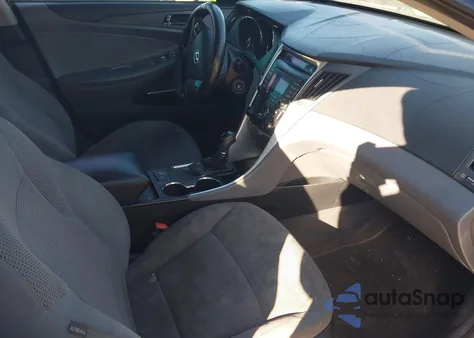 2013 Hyundai Sonata Gls z USA, uszkodzony, nr VIN 5NPEB4ACXDH622372